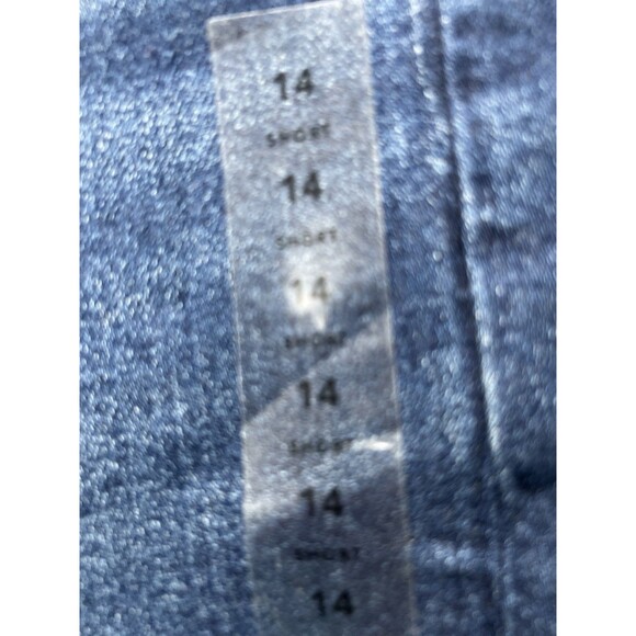 NWT American Eagle Mom Jean Stretch Super High Rise 14 Short - Picture 10 of 15